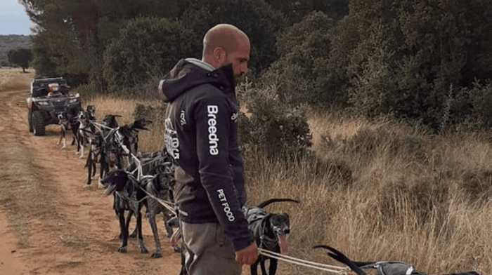 Iker Ozkoidi, entrenando con los campeones del mundo, octubre 2020